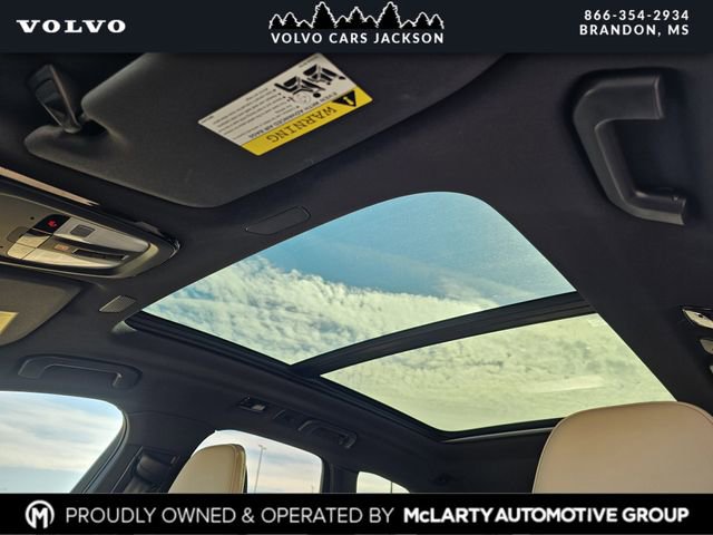 New 2026 Volvo XC60 B5 Plus w/ Protection Package Premier image 17