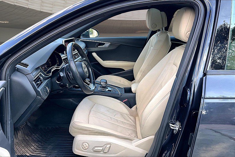 Used 2017 Audi A4 2.0T Ultra Premium w/ Convenience Package FWD image 21