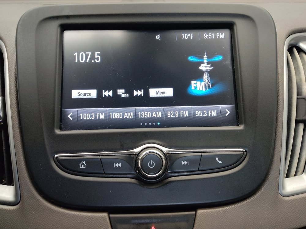 Used 2017 Chevrolet Malibu LS FWD image 25