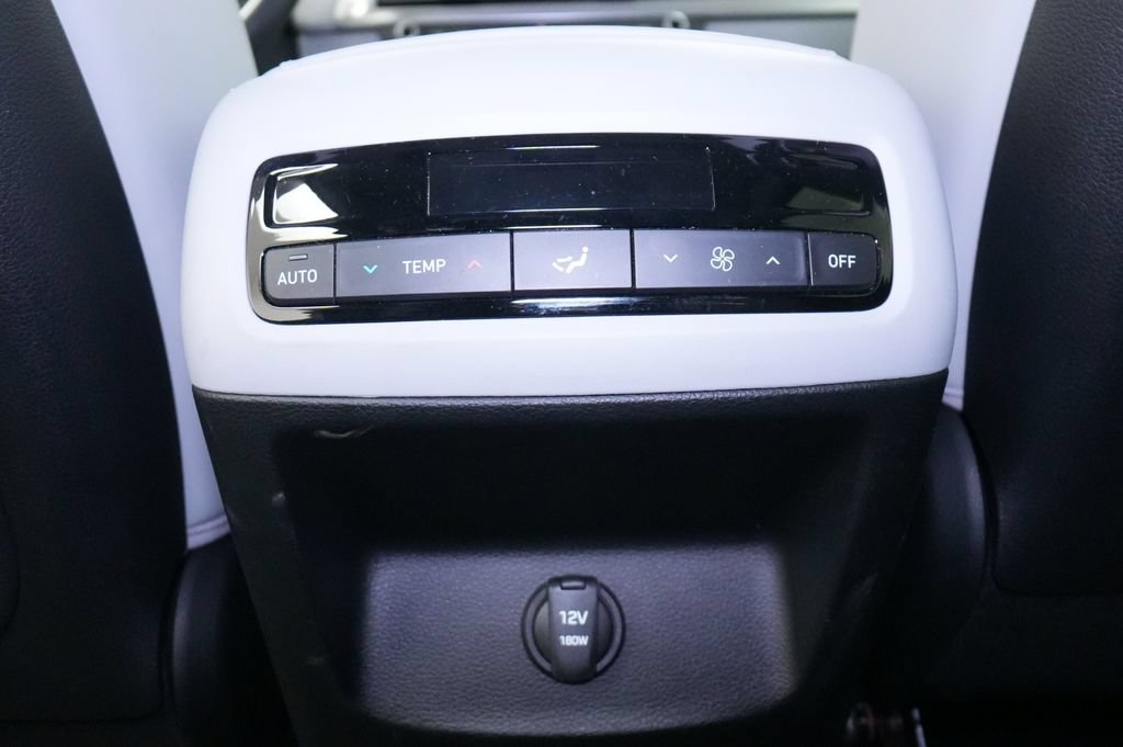 Used 2024 Hyundai Palisade SEL FWD image 18