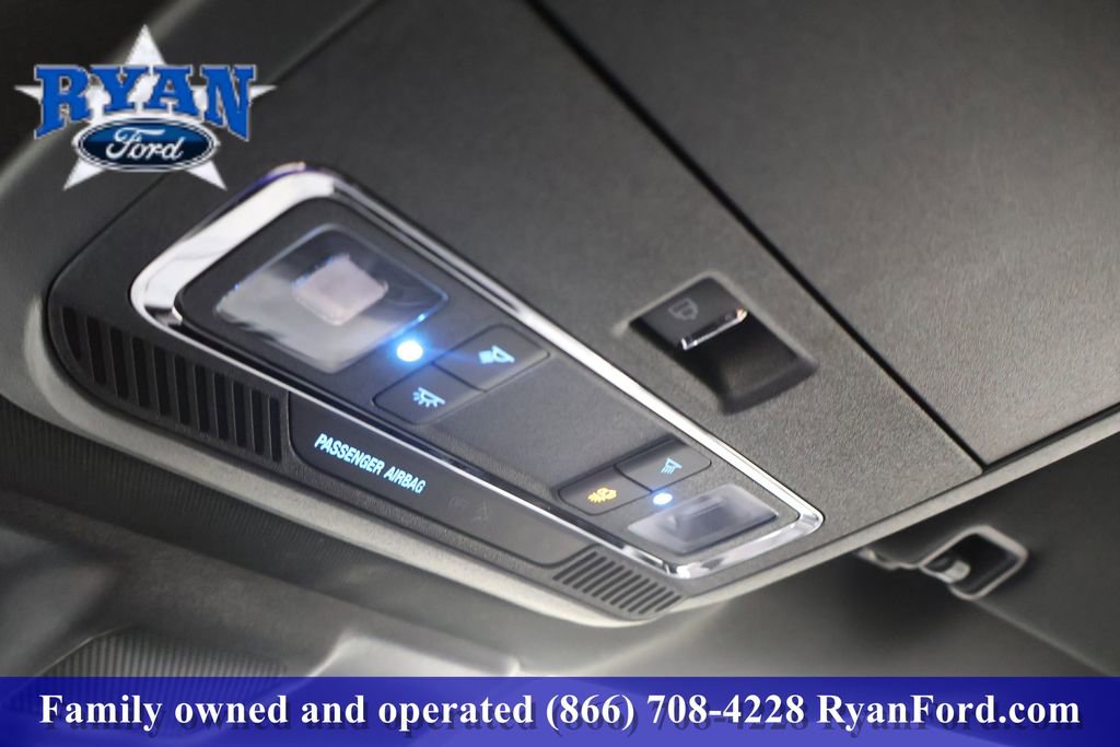New 2026 Ford F250 Platinum w/ FX4 Off-Road Package image 30