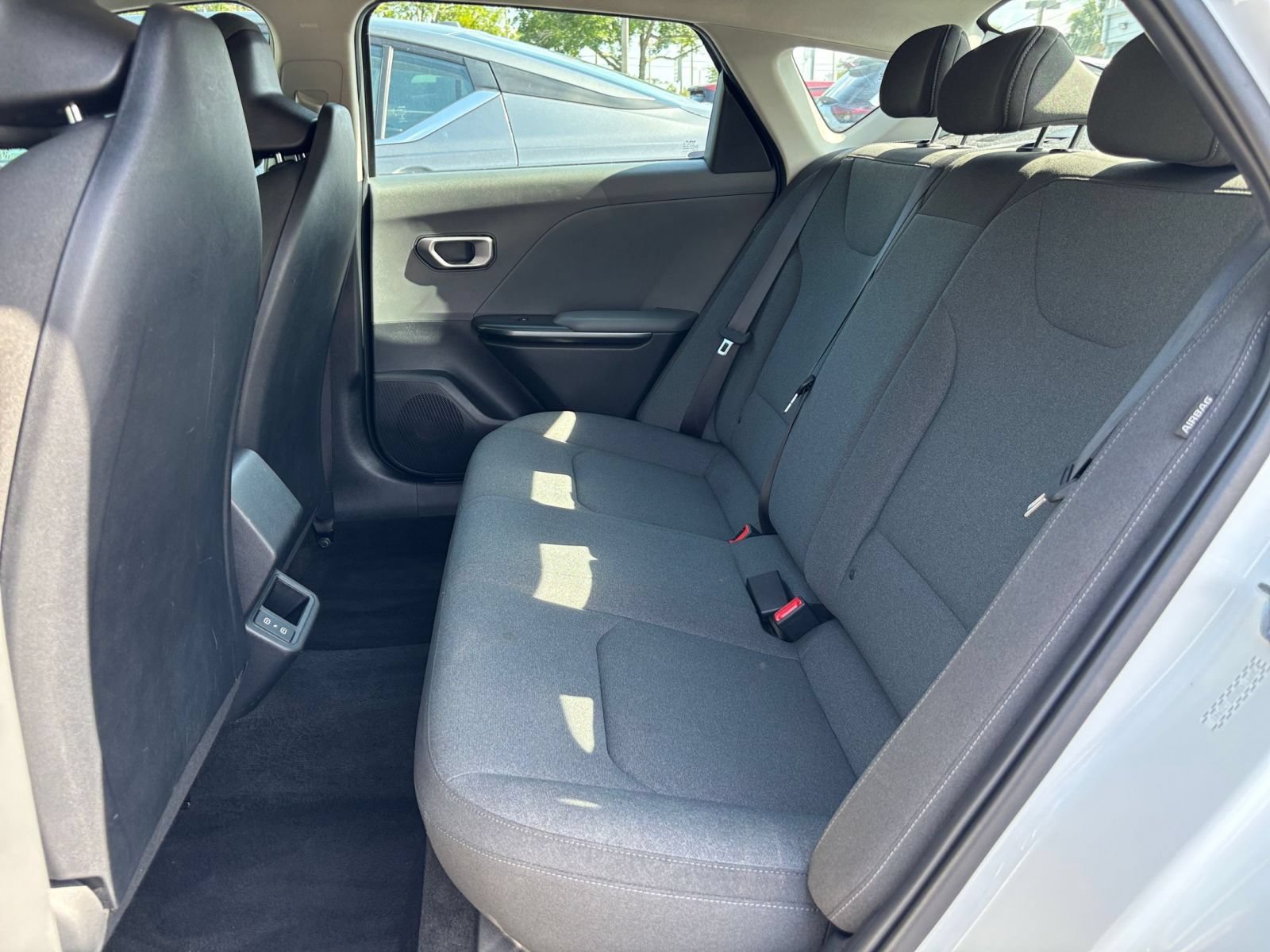 Used 2025 Kia K4 FWD image 24