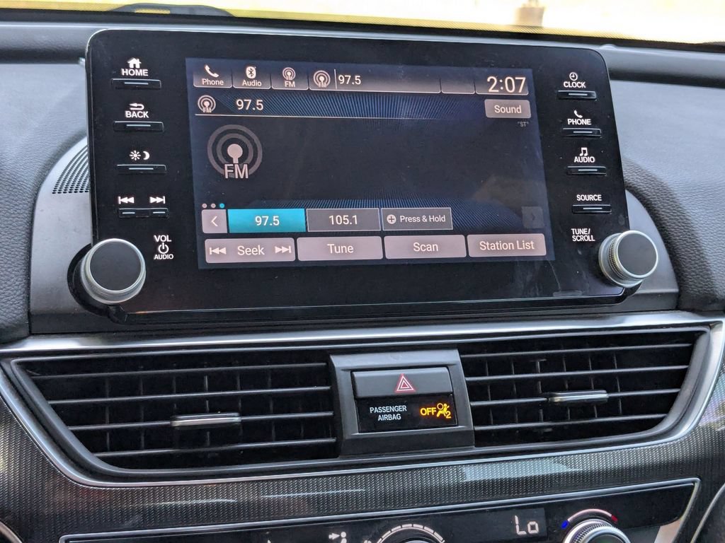 Used 2018 Honda Accord Sport image 19