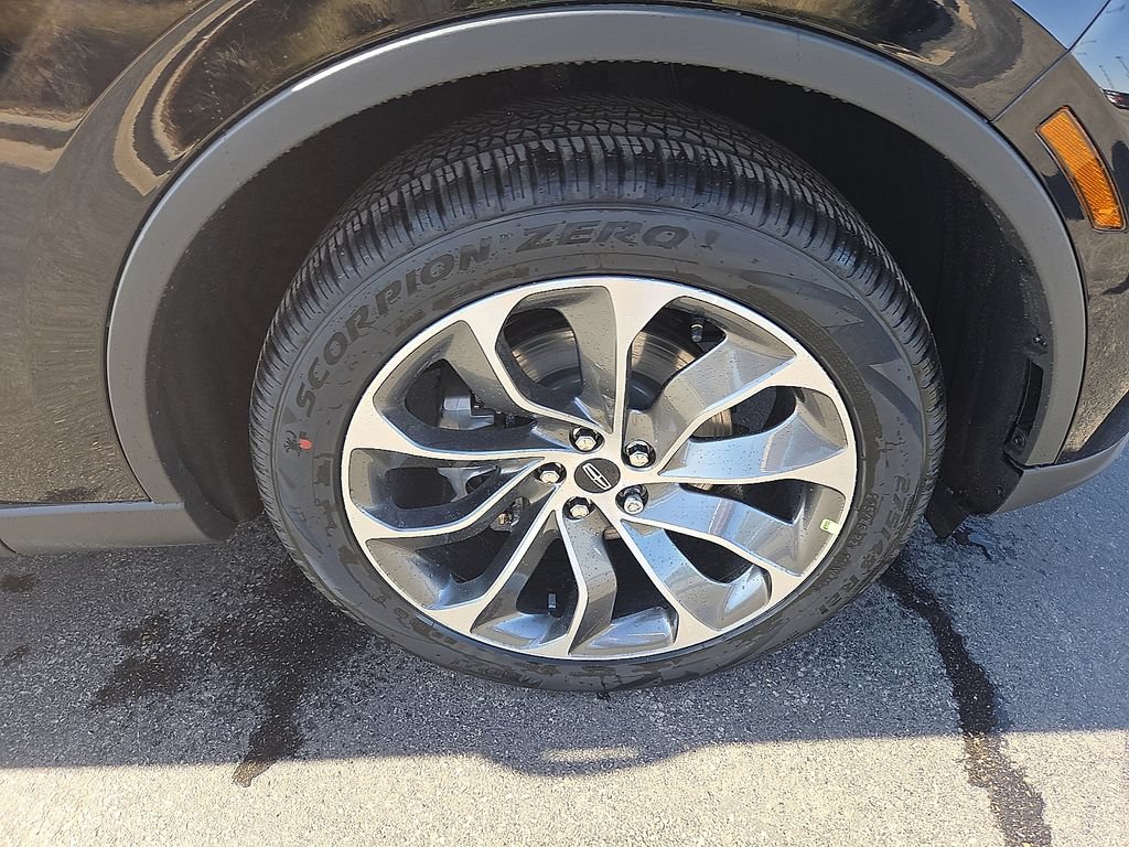 New 2026 Lincoln Aviator Reserve RWD image 7