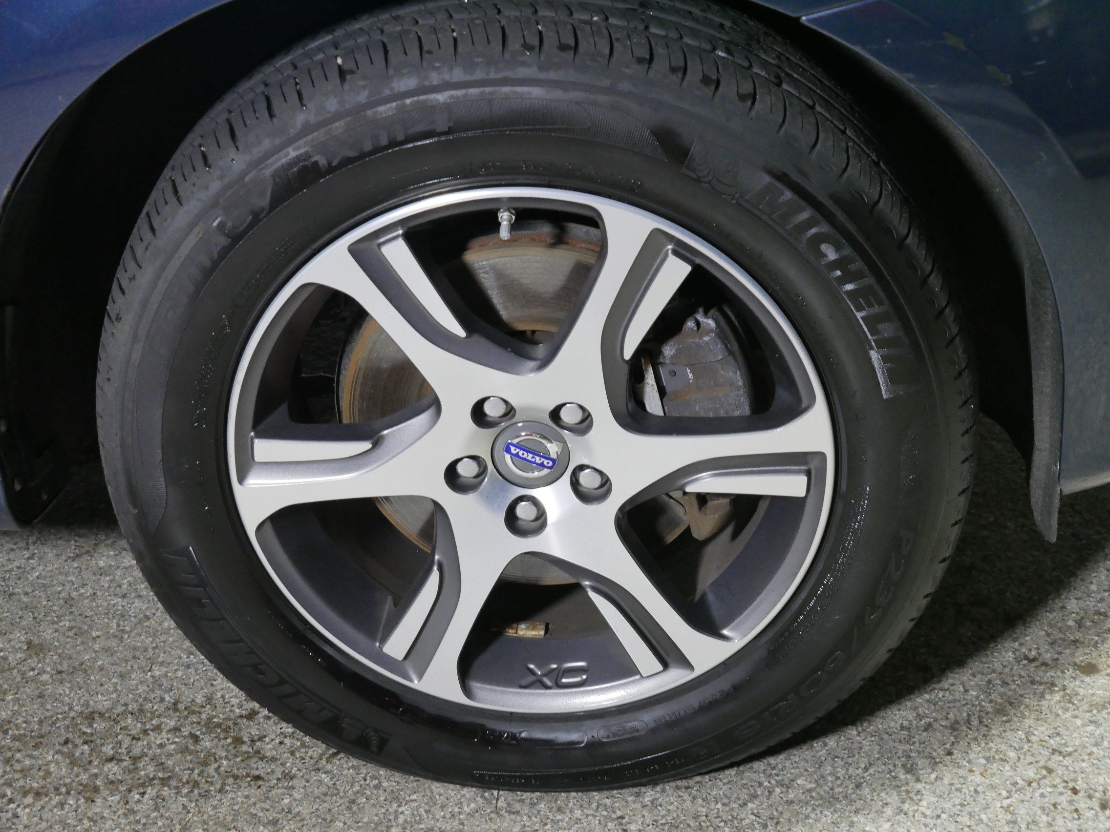 Used 2015 Volvo XC60 T6 AWD/4WD image 15