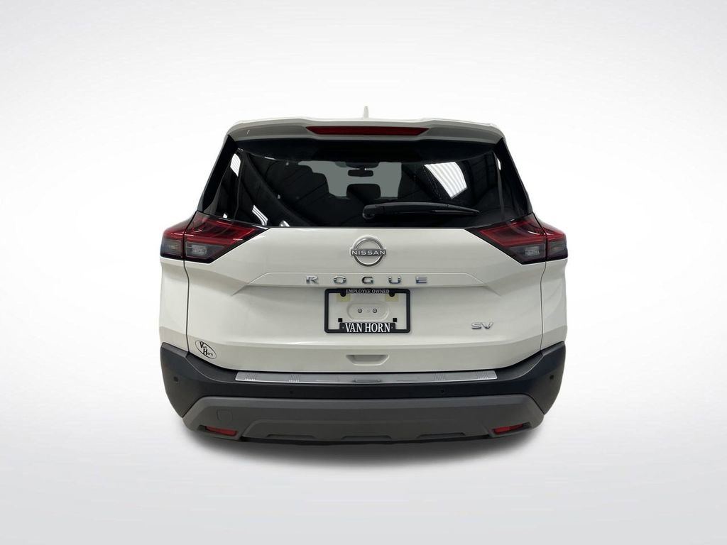 Used 2023 Nissan Rogue SV w/ SV Premium B Package image 14