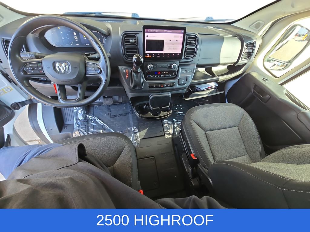 Used 2022 RAM ProMaster 2500 w/ Premium Convenience Group image 9