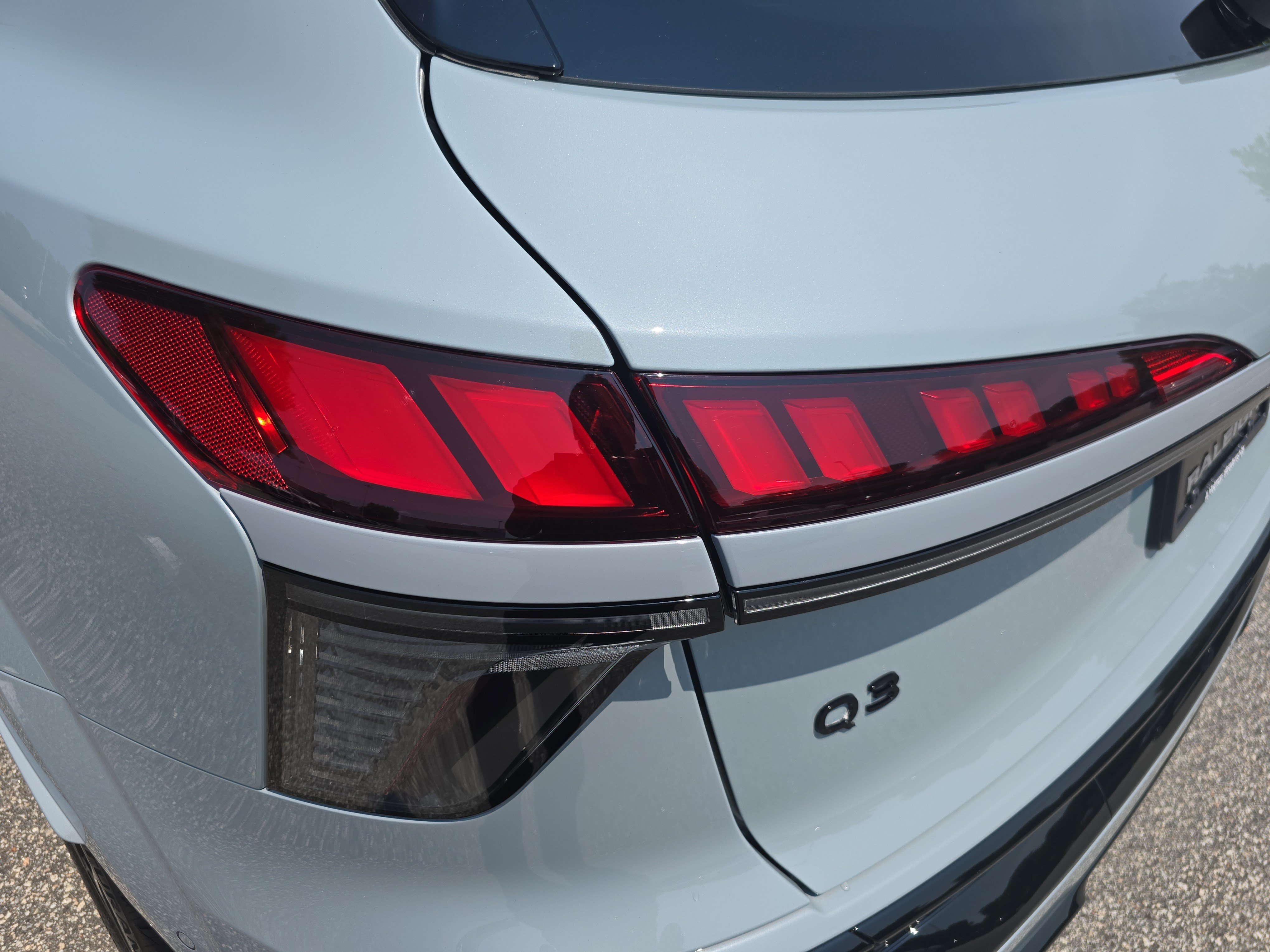 New 2026 Audi Q3 quattro 2.0T AWD/4WD image 31