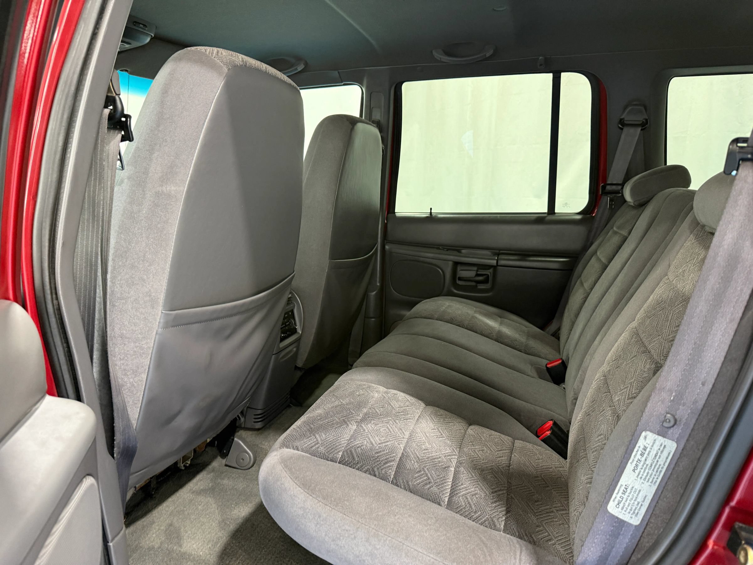 Used 1999 Ford Explorer 4WD 4-Door image 25