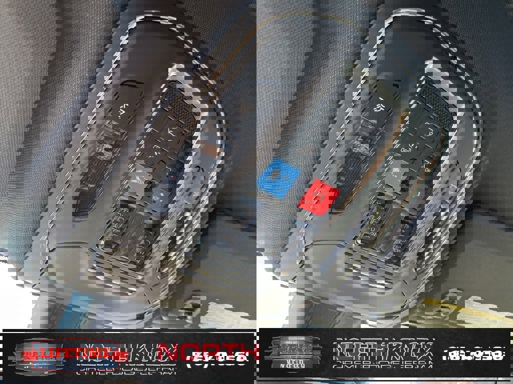 New 2025 Jeep Grand Cherokee L Altitude image 11