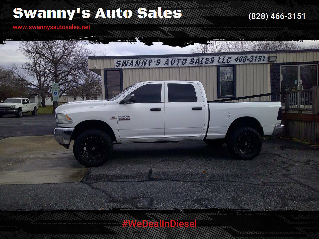 Used 2013 RAM 2500 Tradesman w/ Chrome Appearance Group