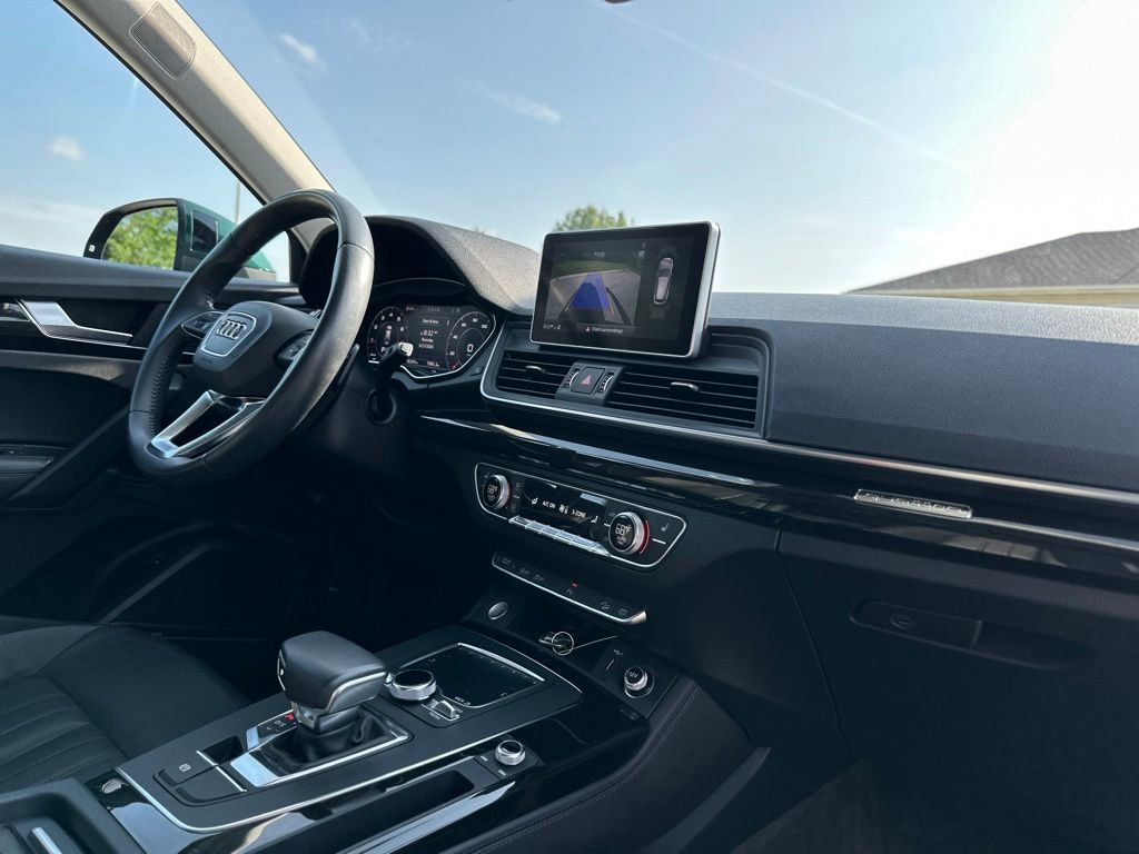 Used 2019 Audi Q5 2.0T Premium Plus w/ Premium Plus Package AWD/4WD image 25
