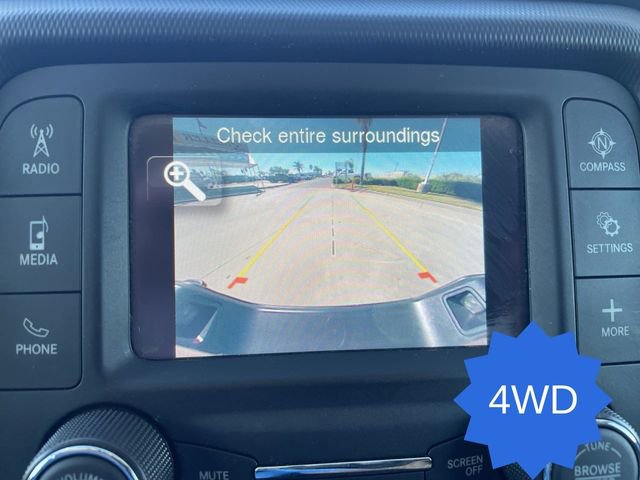 Used 2021 Jeep Gladiator Sport image 14