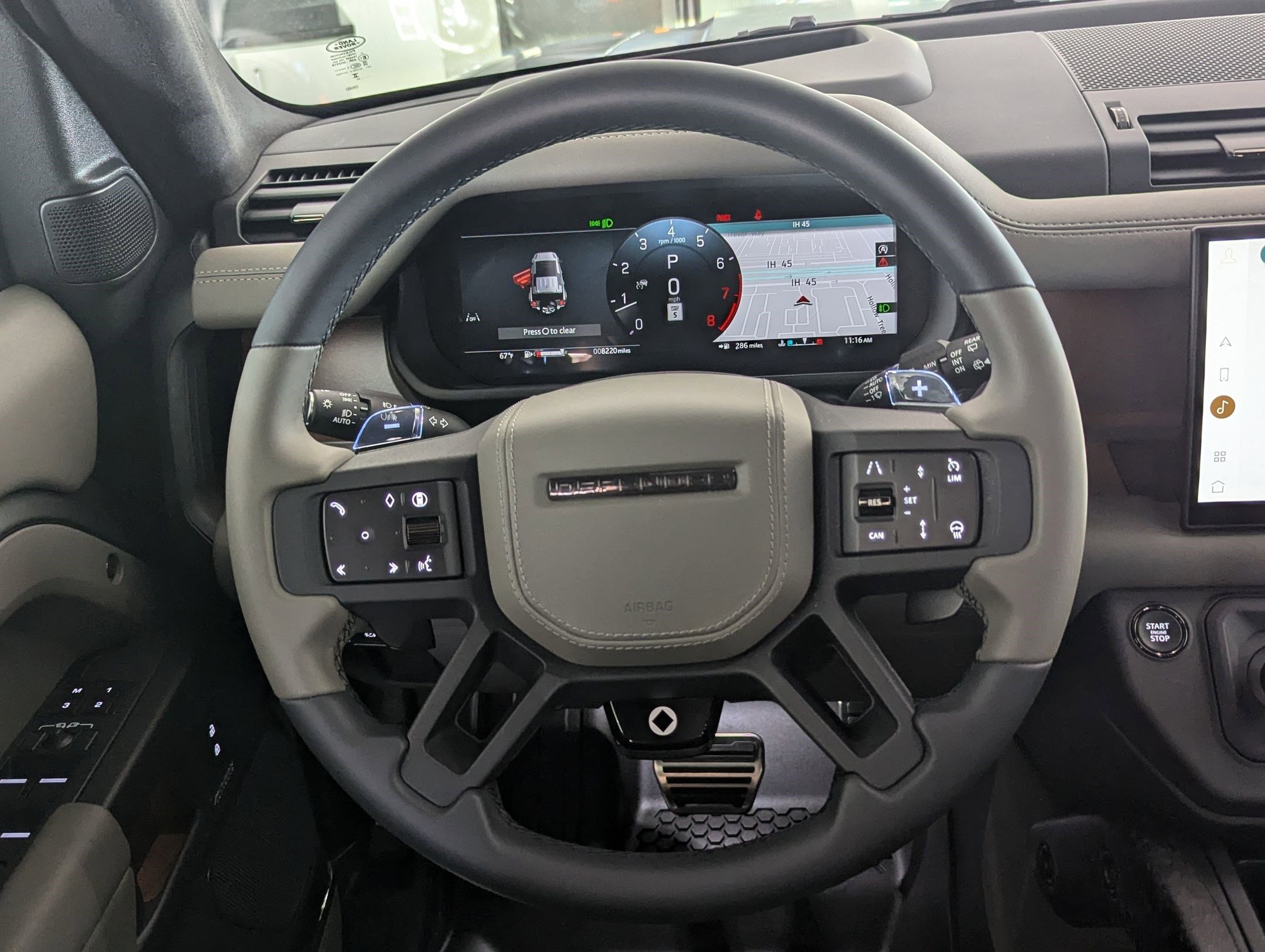 Certified 2025 Land Rover Defender 110 image 16