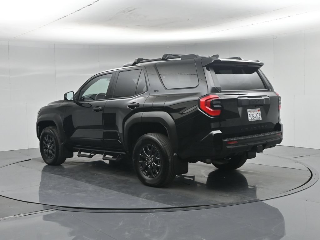 Used 2025 Toyota 4Runner SR5 AWD/4WD image 7