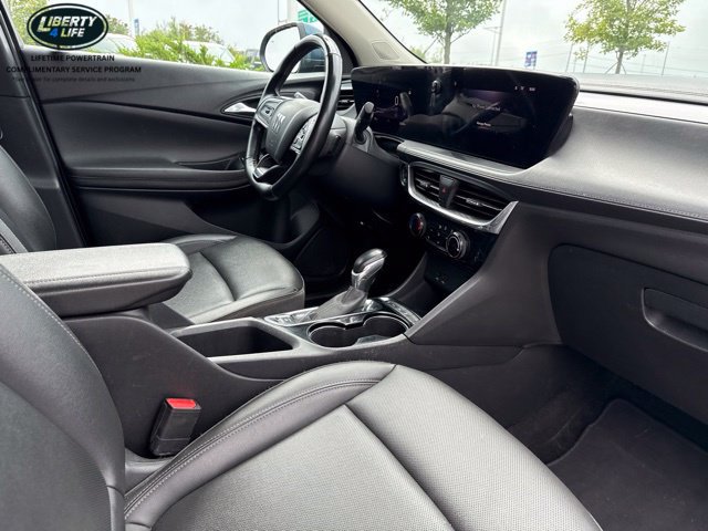 Used 2024 Buick Encore GX Sport Touring w/ Comfort Package AWD/4WD image 9
