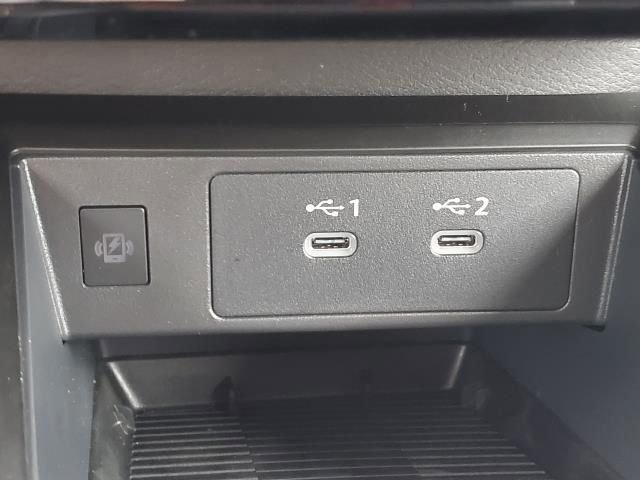 New 2026 Nissan Kicks SR w/ Cold Weather Package image 31