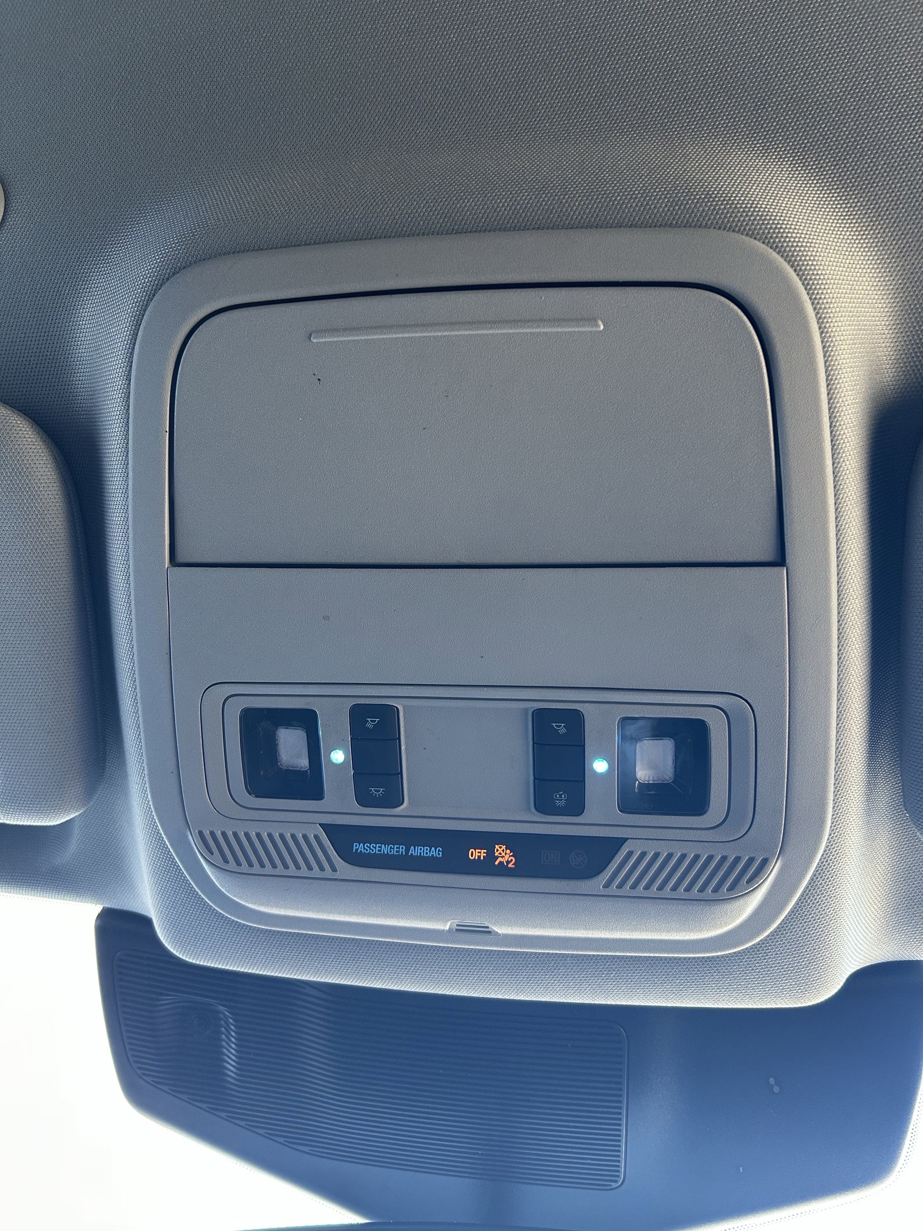 Used 2021 Ford Explorer XLT image 35