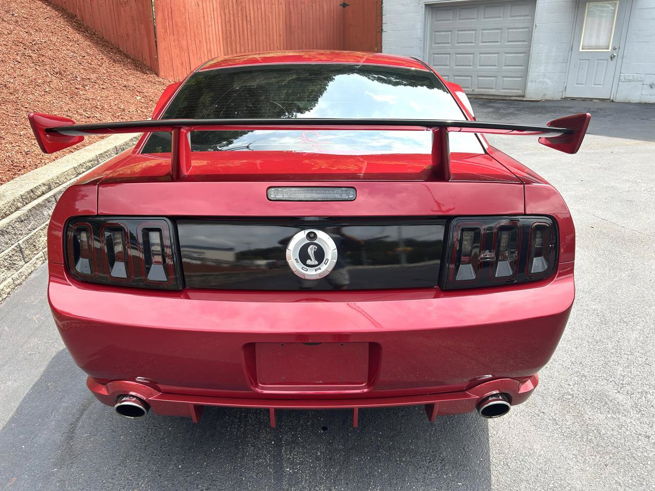 Used 2007 Ford Mustang GT RWD image 4