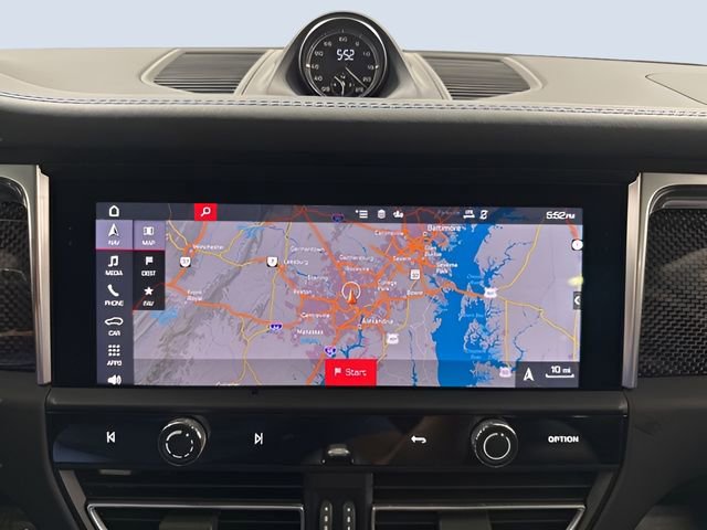 Used 2024 Porsche Macan GTS image 23