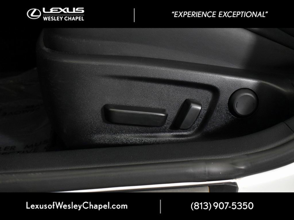 Used 2022 Lexus IS 350 F Sport w/ Accessory Package image 21