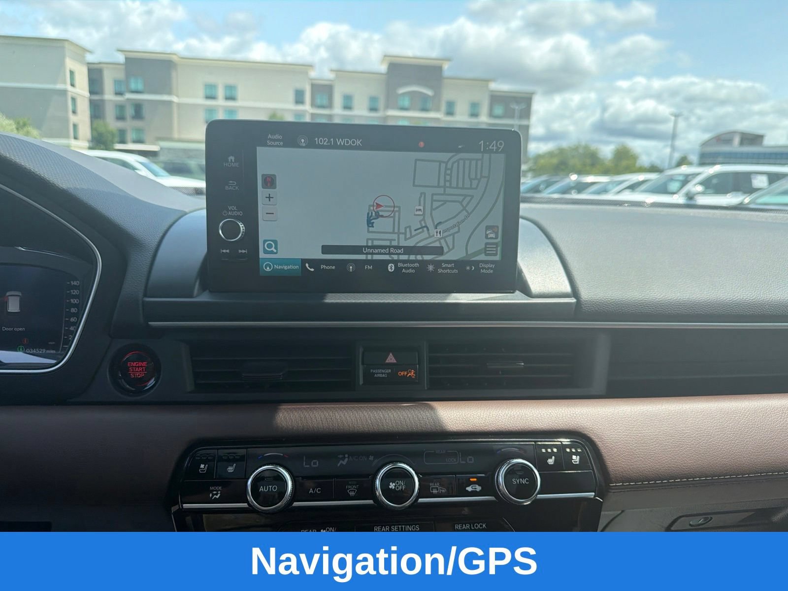 Used 2023 Honda Pilot Elite image 16
