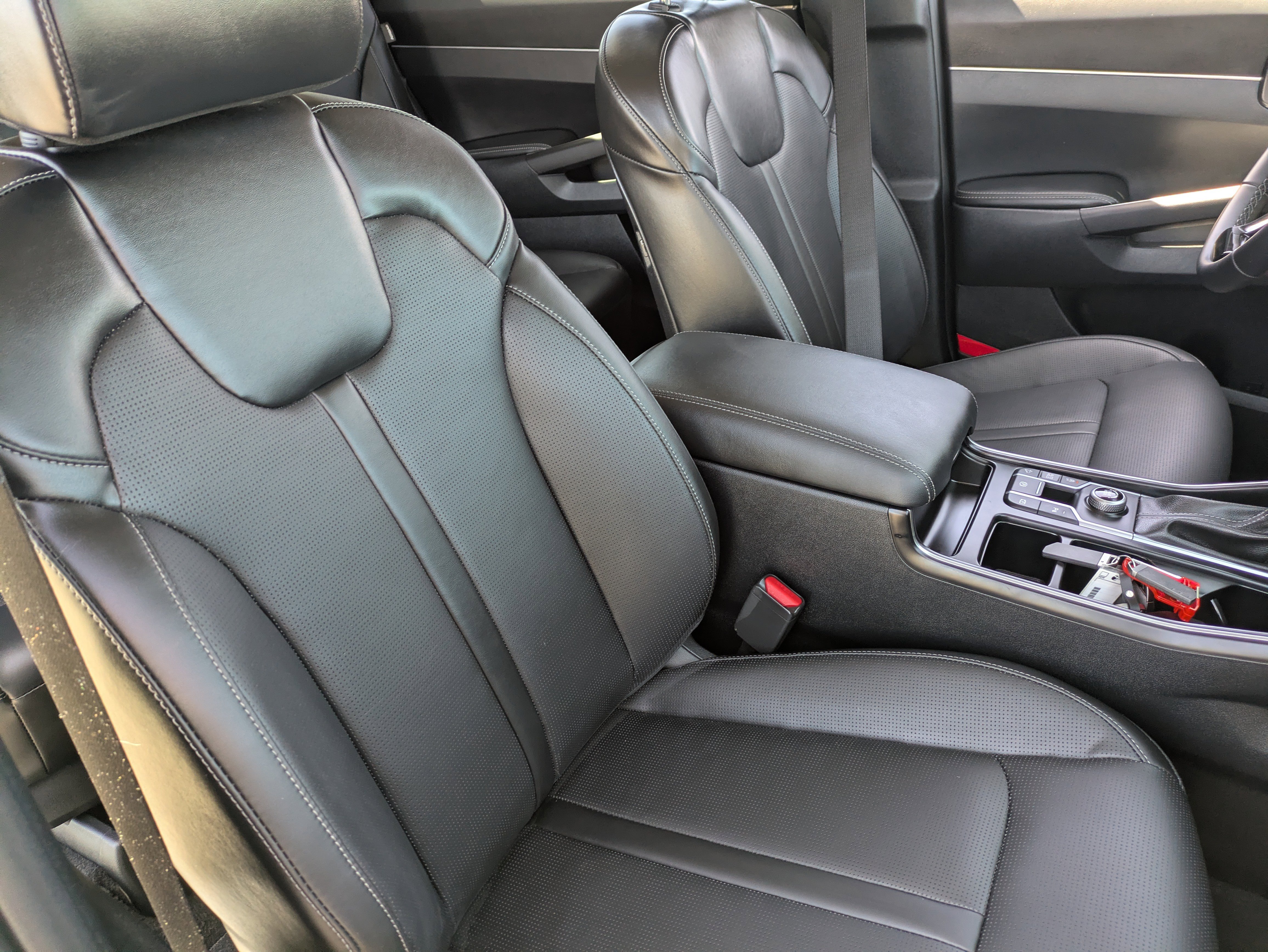 Certified 2025 Kia Sorento S w/ Panoramic Sunroof Package FWD image 11