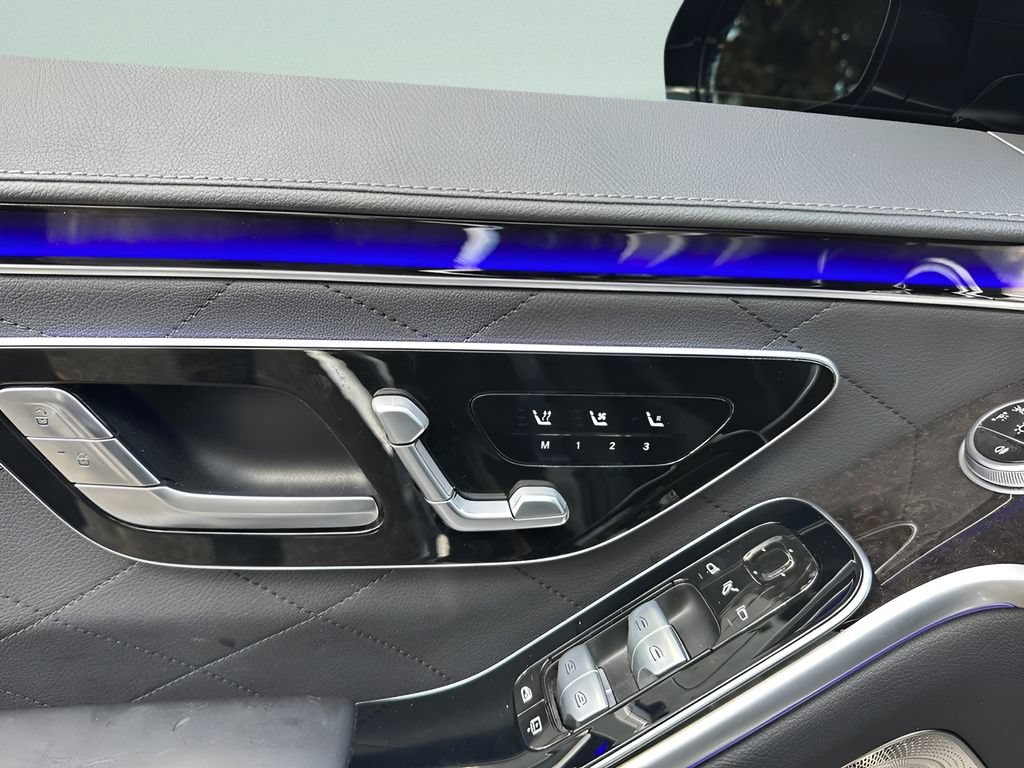 Used 2024 Mercedes-Benz S 580 4MATIC Sedan image 12