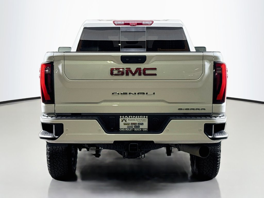 Certified 2024 GMC Sierra 3500 Denali w/ Technology Package AWD/4WD image 6