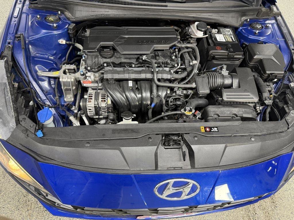 Used 2023 Hyundai Elantra SEL w/ Convenience Package image 29