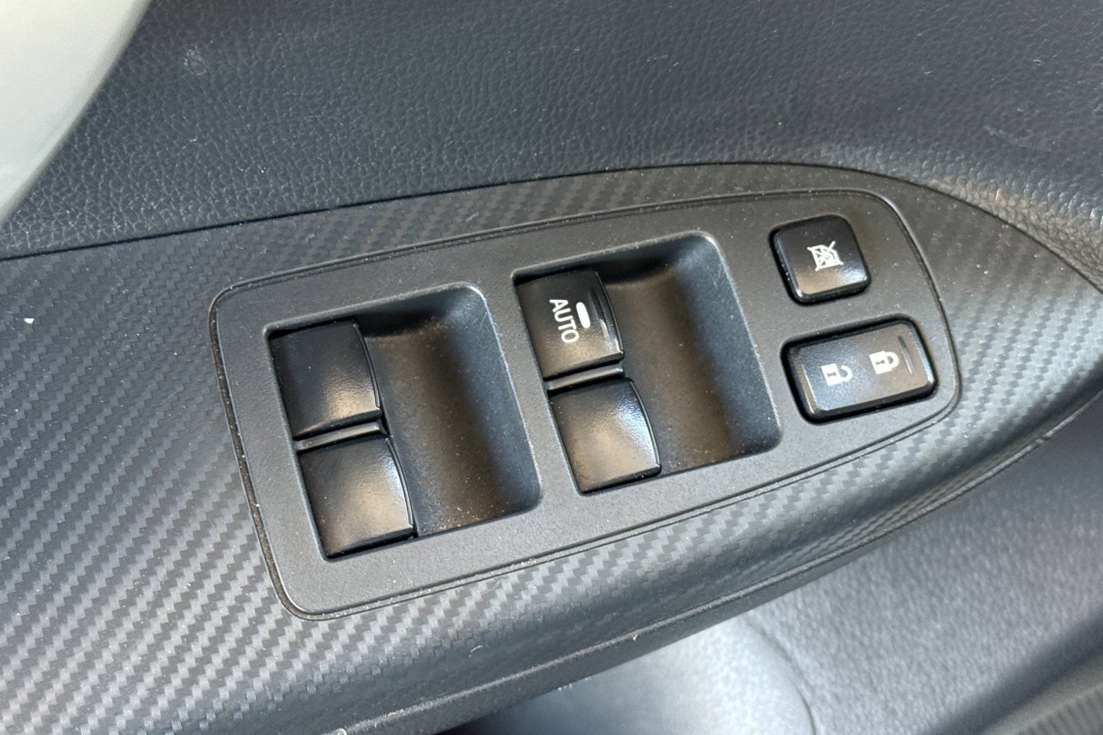 Used 2024 Mitsubishi Eclipse Cross SE AWD/4WD image 17