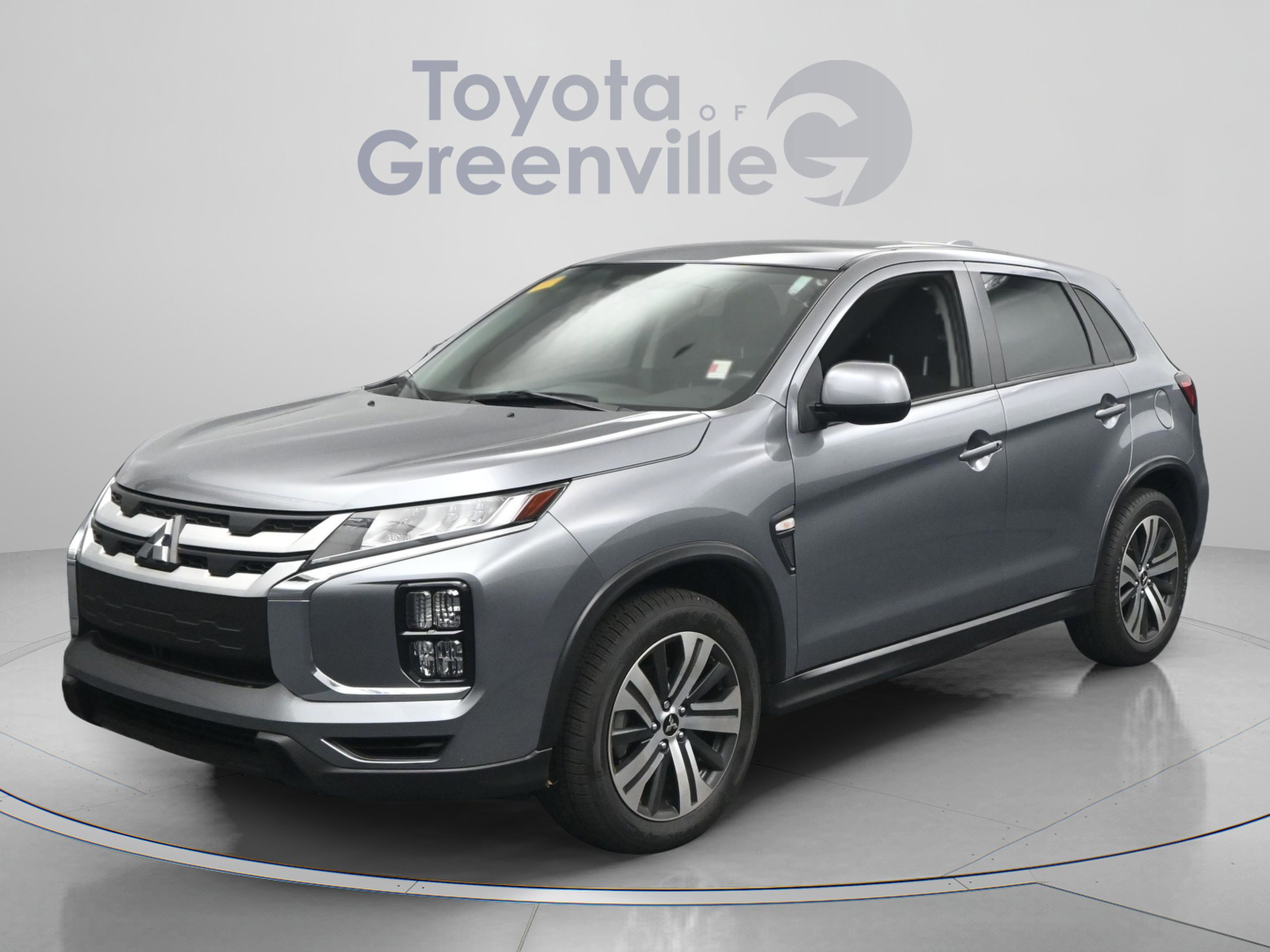 Used 2022 Mitsubishi Outlander Sport ES FWD image 2