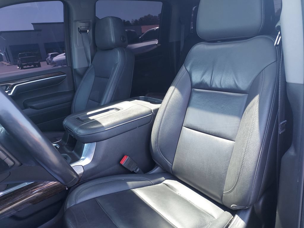 Used 2022 GMC Sierra 1500 Elevation w/ Elevation Premium Package AWD/4WD image 17