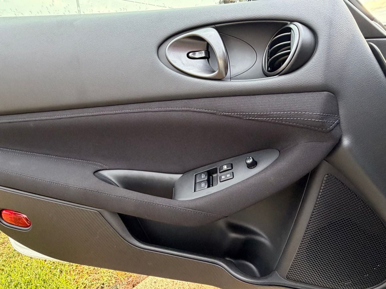 New 2026 Nissan Z Sport w/ Floor Mat Package RWD image 18