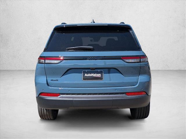 New 2026 Jeep Grand Cherokee Limited w/ Limited Altitude Package AWD/4WD image 8