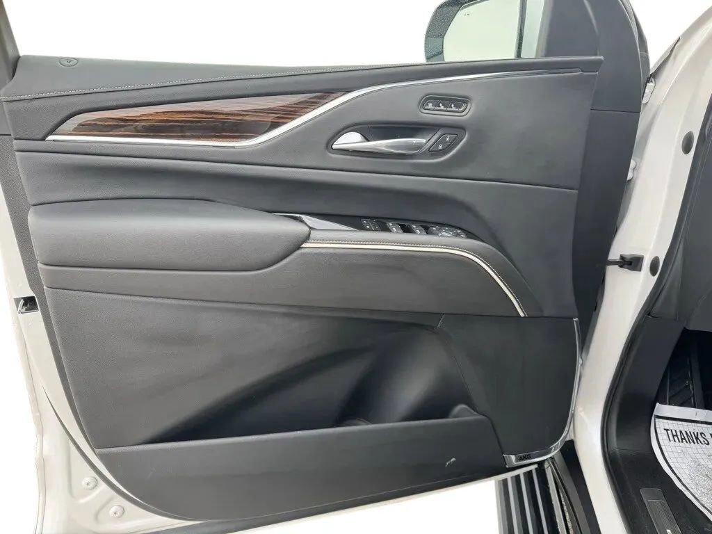 Used 2021 Cadillac Escalade Premium Luxury w/ Driver Assist Tech Package image 11