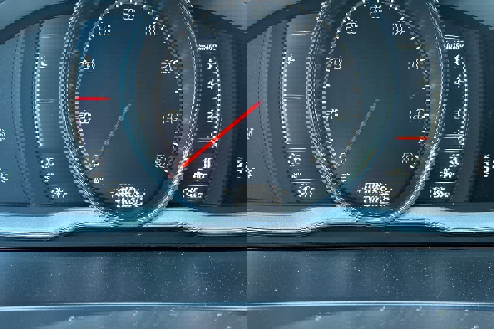 Used 2017 Volvo S60 T5 Dynamic w/ Vision Package image 28