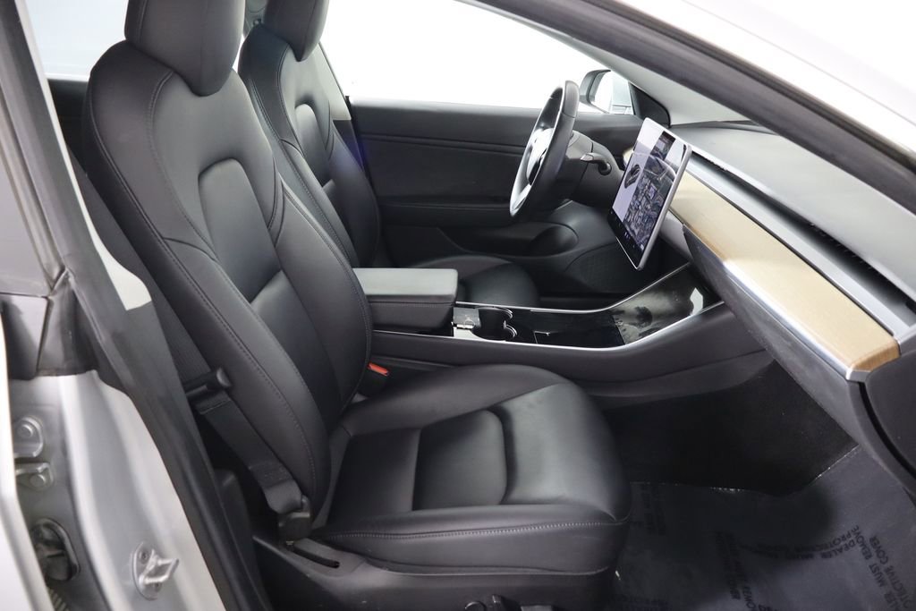 Used 2019 Tesla Model 3 Long Range AWD/4WD image 17