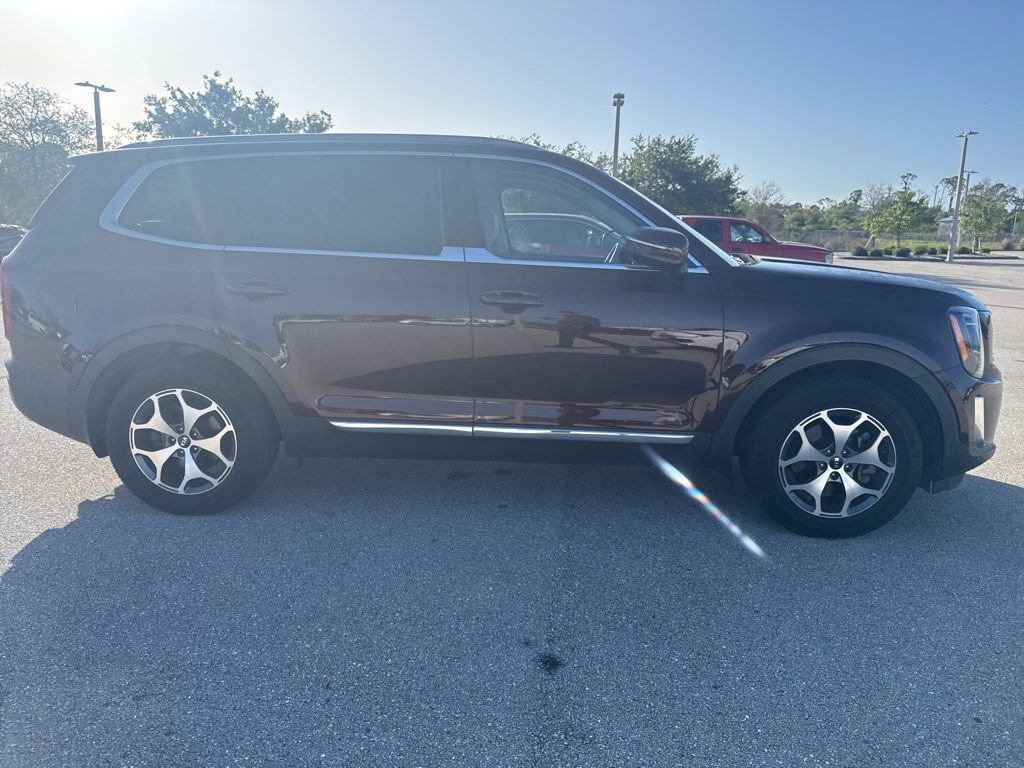 Certified 2021 Kia Telluride EX image 5