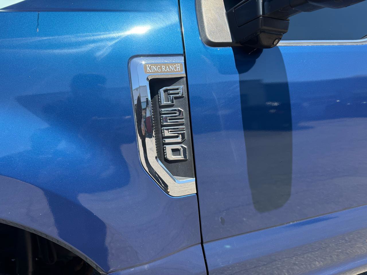 Used 2019 Ford F250 King Ranch w/ King Ranch Ultimate Package image 5
