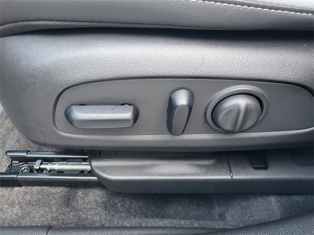 Used 2024 Buick Envista Preferred w/ Convenience I Package image 4