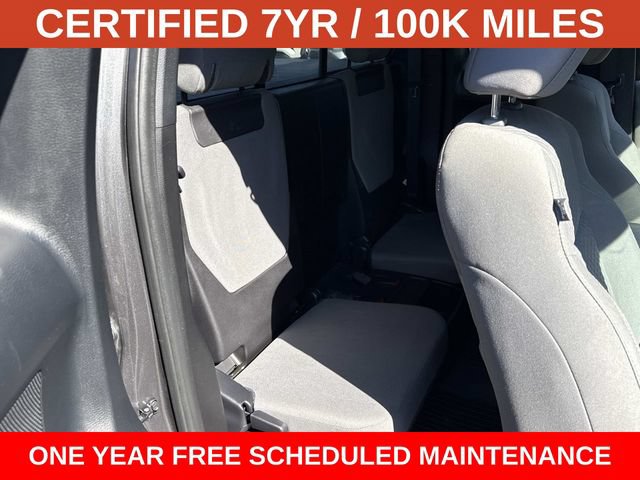 Used 2021 Toyota Tacoma SR5 AWD/4WD image 11
