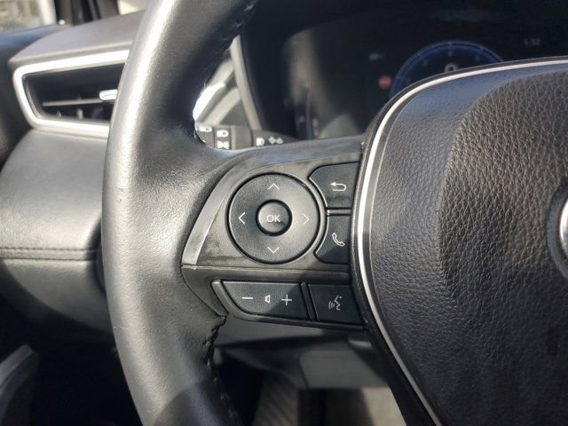 Used 2024 Toyota Corolla Cross XLE image 21