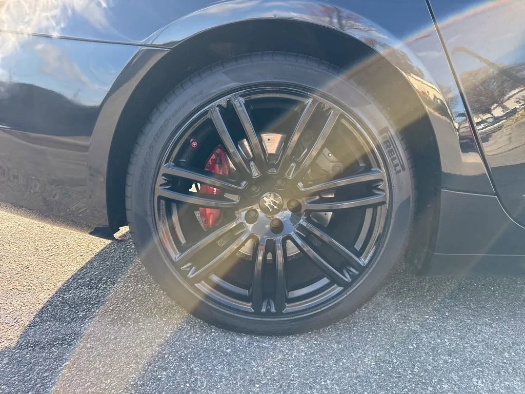 Used 2019 Maserati Quattroporte S image 22