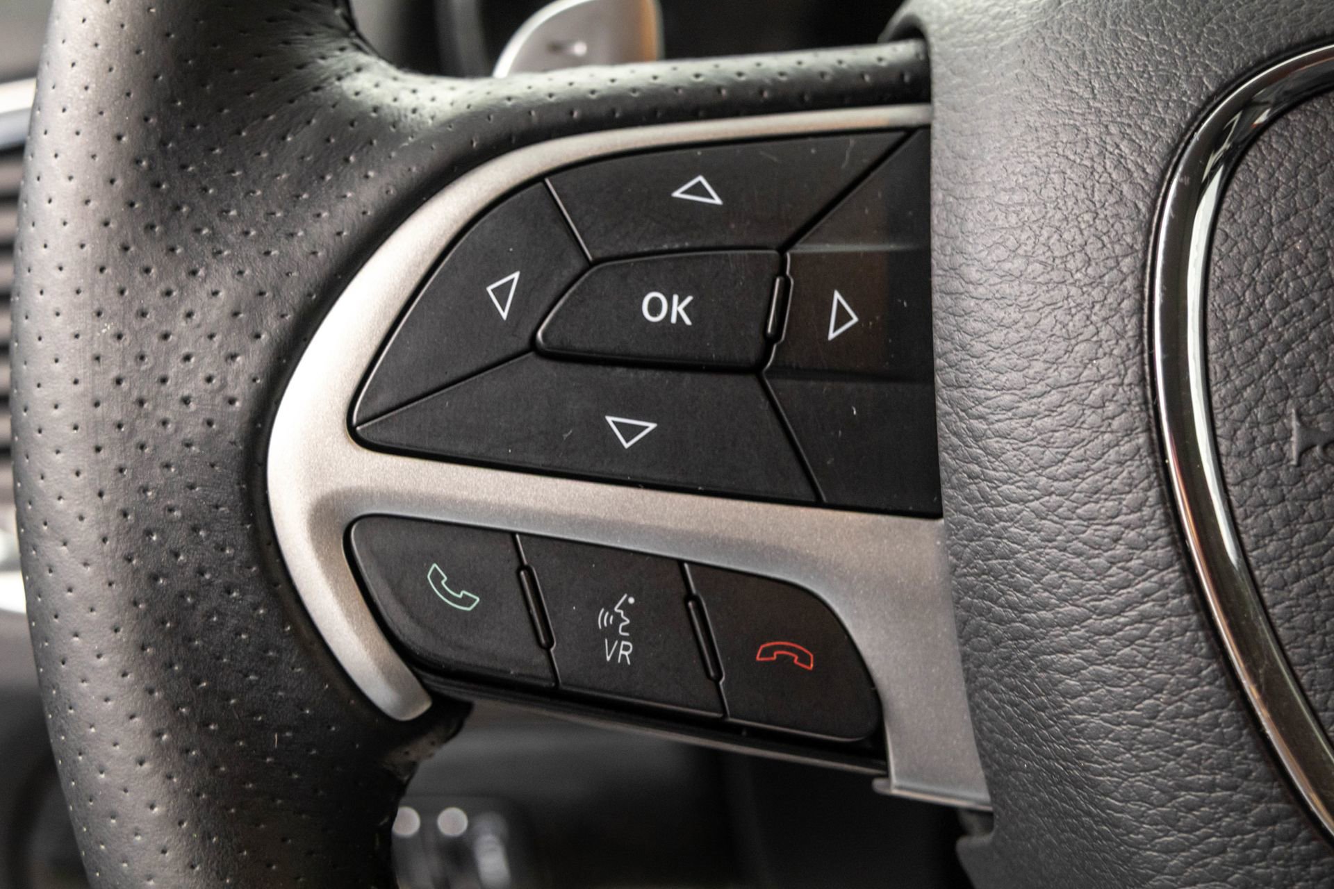 Used 2015 Dodge Durango Citadel w/ Technology Group image 19