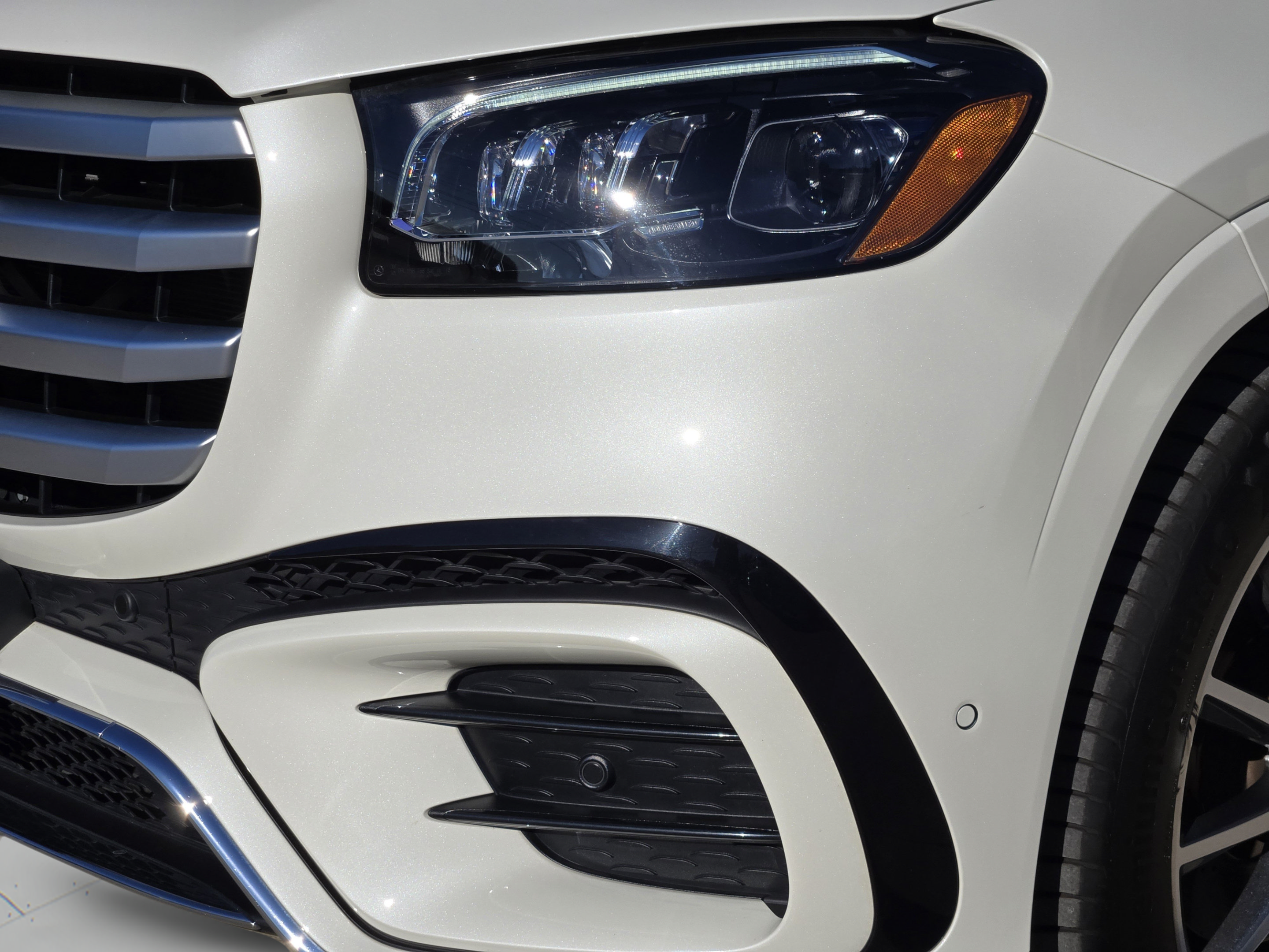 Certified 2024 Mercedes-Benz GLS 450 4MATIC image 32