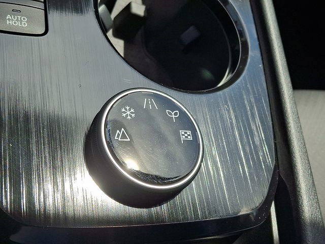 New 2026 Nissan Rogue SV AWD/4WD image 19