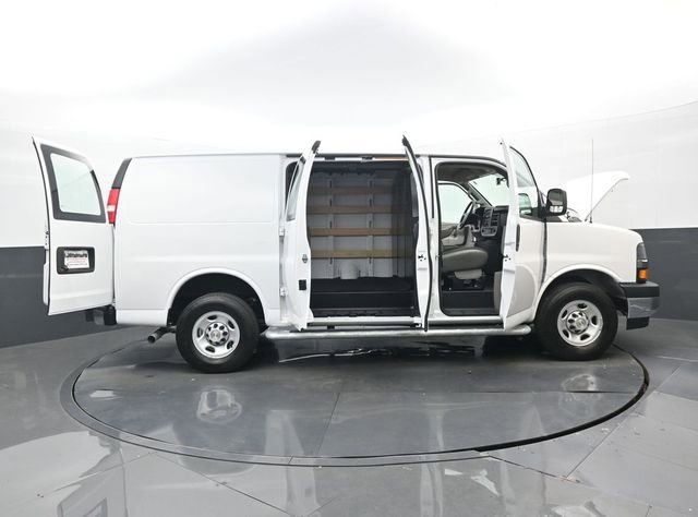 Used 2024 Chevrolet Express 2500 w/ Driver Convenience Package image 29