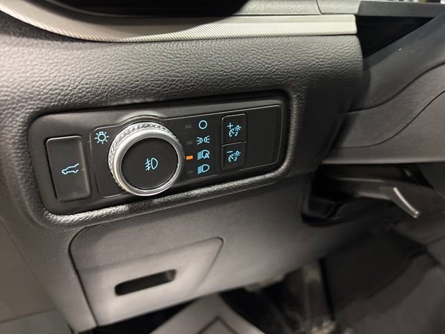 Used 2021 Ford Explorer XLT w/ Equipment Group 202A image 24