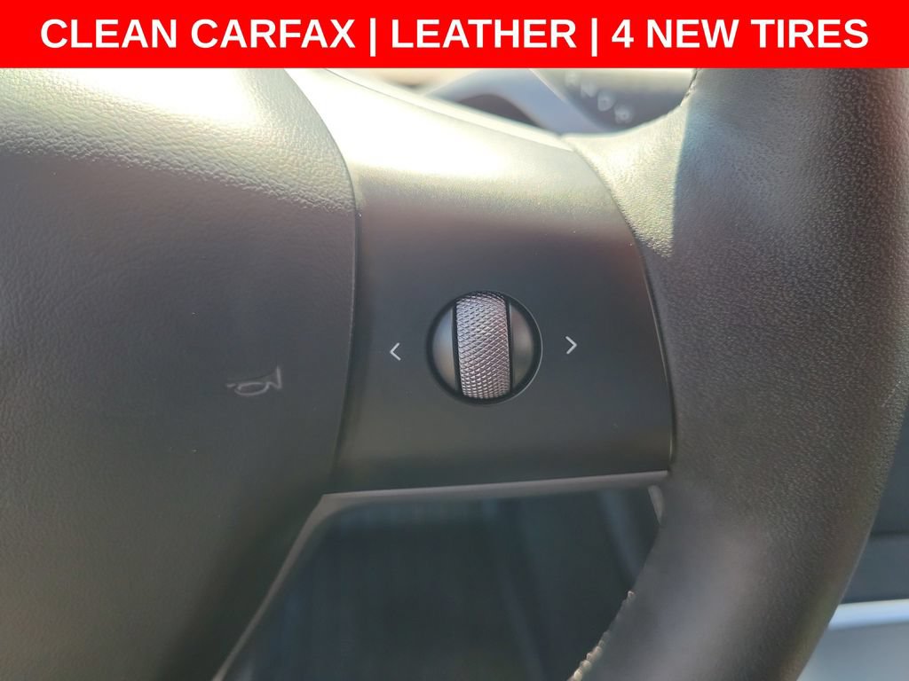 Used 2024 Tesla Model Y Performance AWD/4WD image 25
